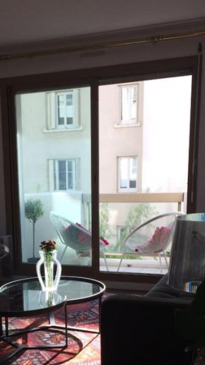 Appartement cosy et calme - au cœur de Levallois - avec balcon